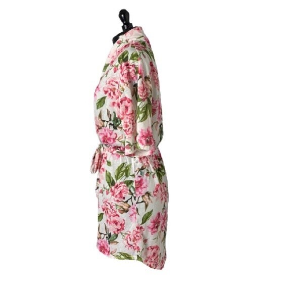 Show Me Your Mumu Pink White Floral Knee Length Robe One Size - Picture 2 of 7